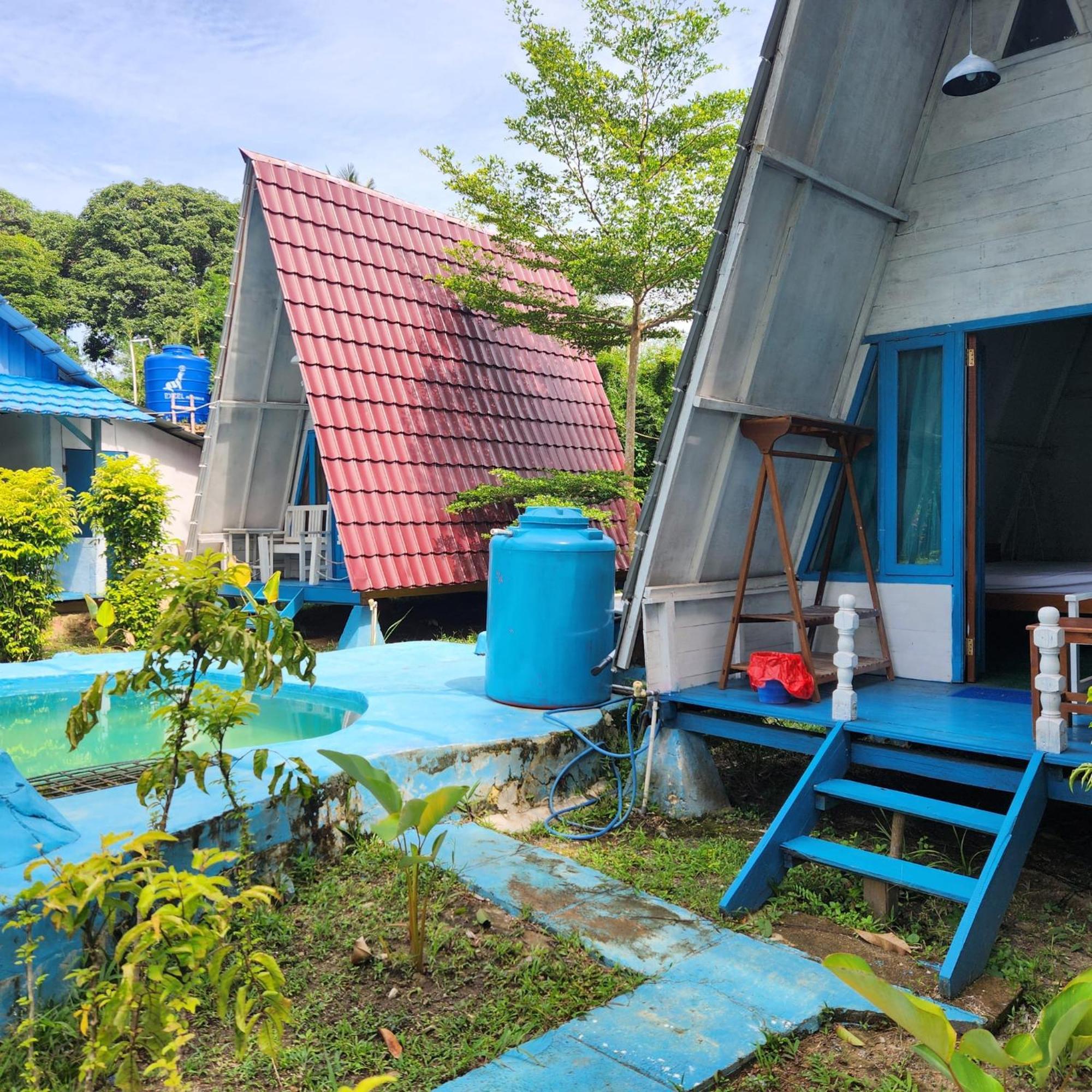 Tanjong Tinggi Cottage Sijuk Εξωτερικό φωτογραφία